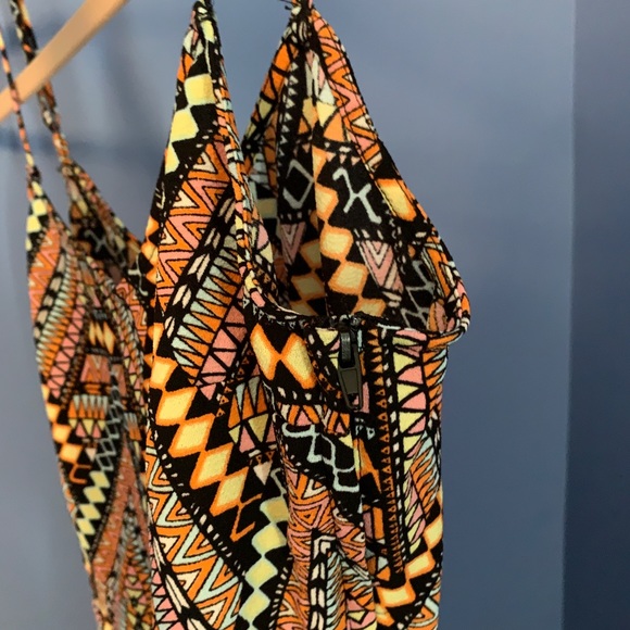 💛 Patterned H&M Romper / Jumpsuit - Picture 2 of 6